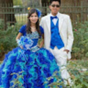 Meet your Posher, Alejandra